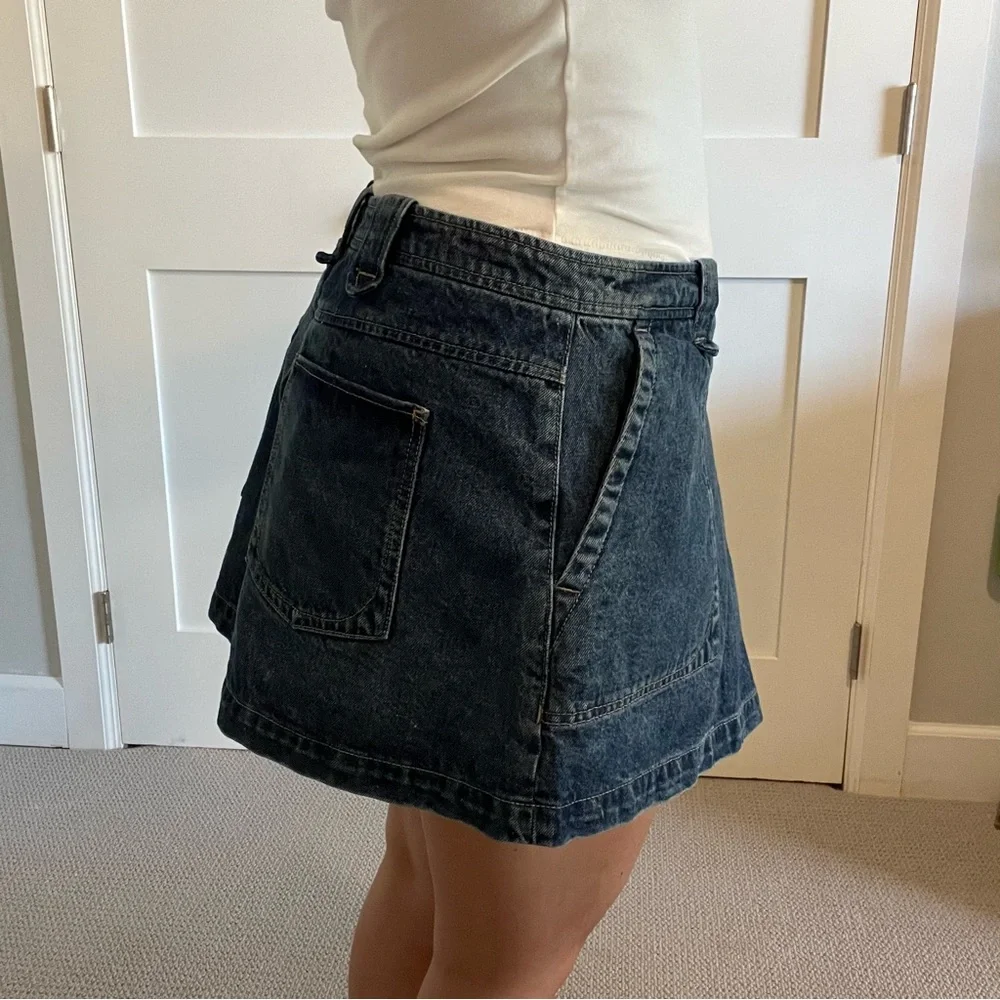 GRLFRND Blue Denim Pleated Low Rise Mini Skirt with Side Zipper Size 31 - Picture 6 of 10